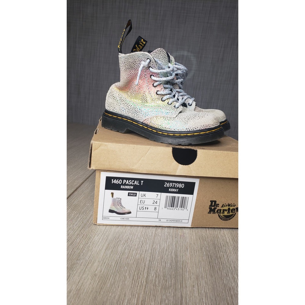 USED/WORN  Dr. MARTENS Airwair pascal Rainbow US child size 8